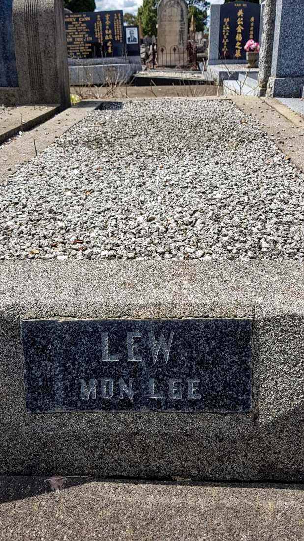 Lew Mon Lee